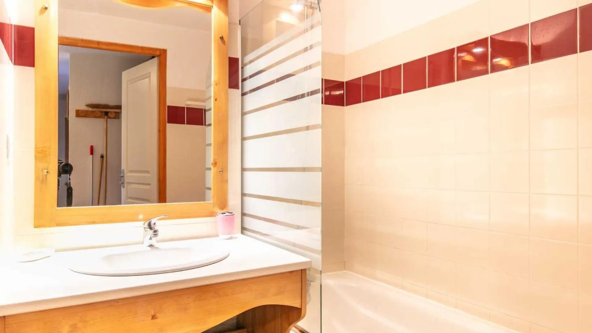 Studio V Du Bachat Joubarbes E By Interhome Chamrousse Apartment